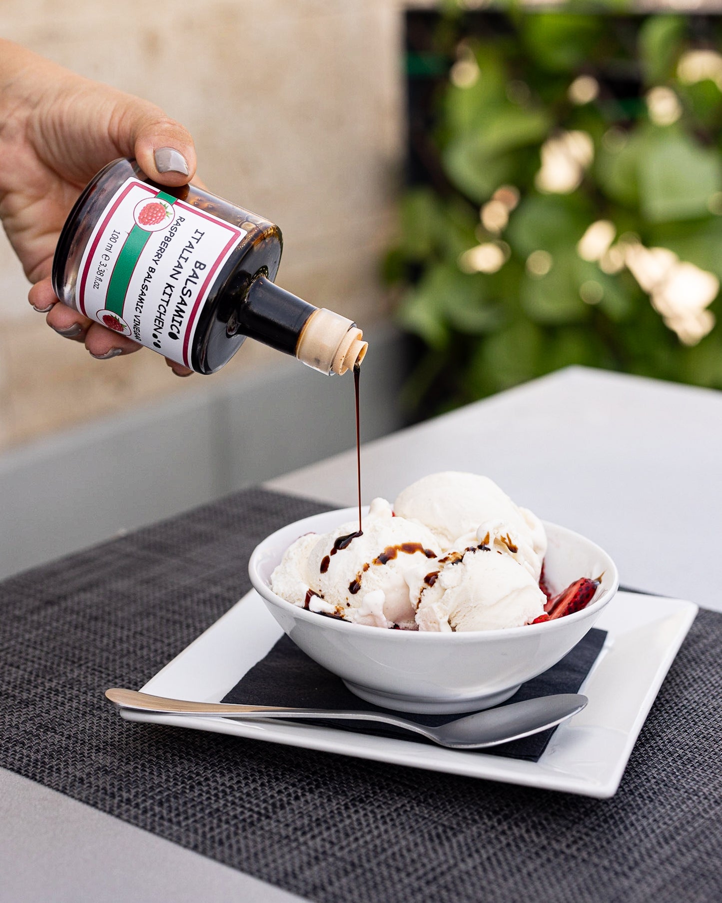 Raspberry Balsamic Vinegar of Modena
